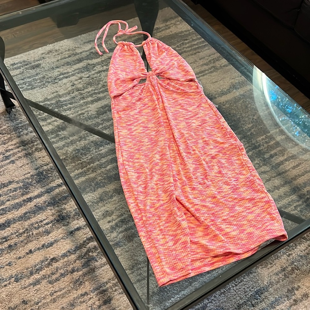 Decker and heart dress halter size medium, never worn